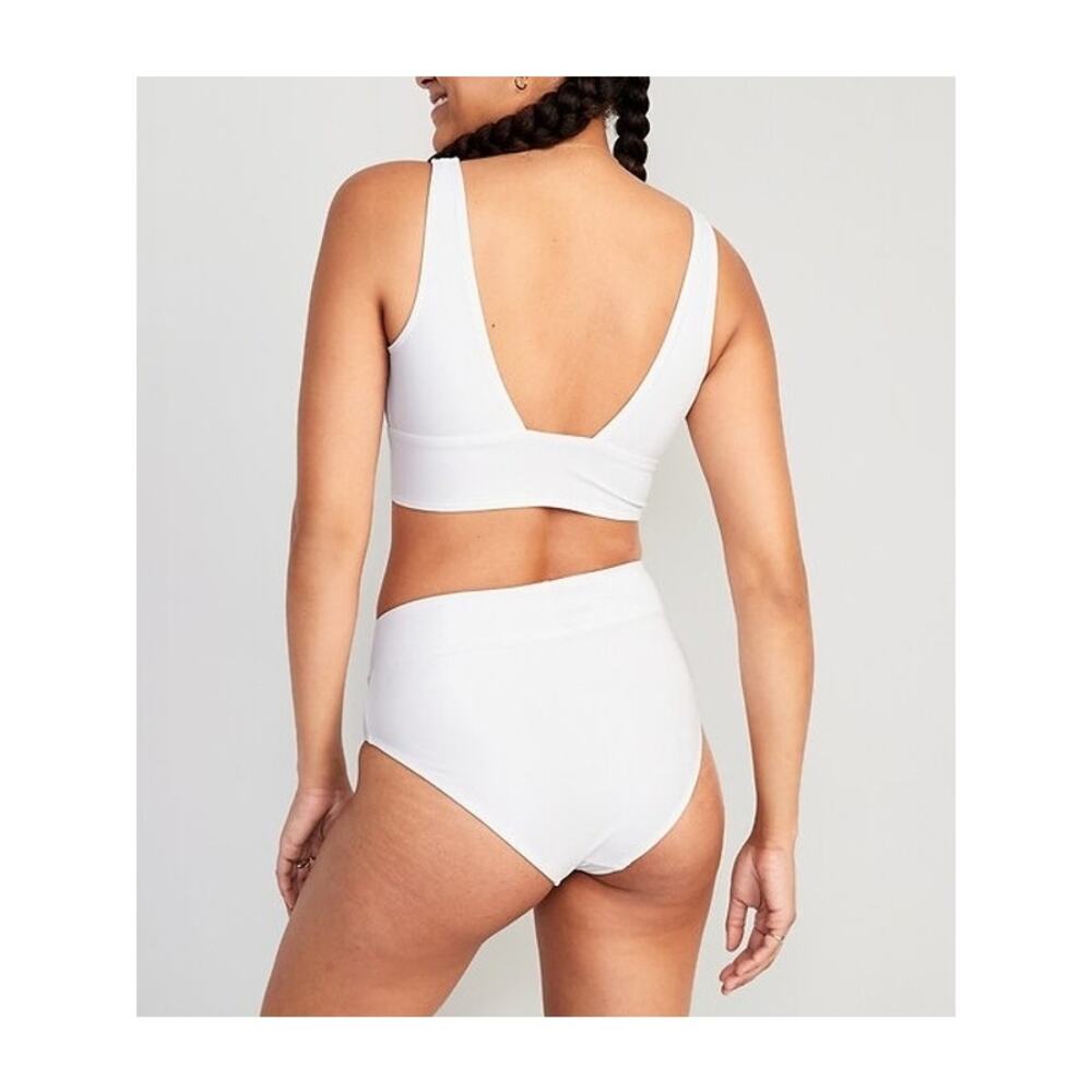 Women’s Old Navy plus size white bikini set size 2 XL/3 XL